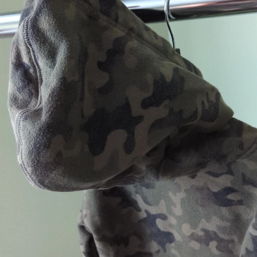 Jumping Beans Camo Hoodie gray green 4t